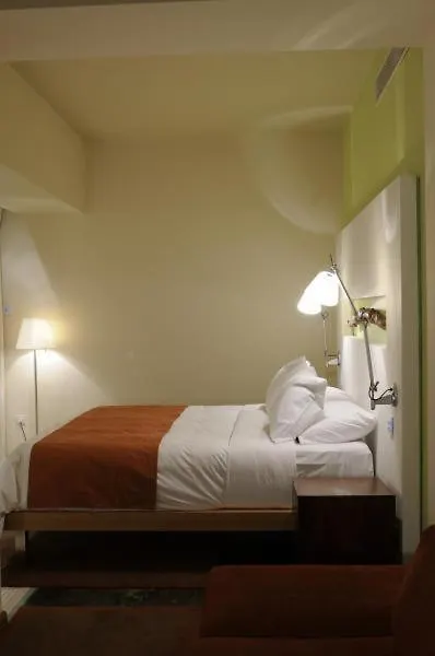 Szálloda E-Hotel Larnaca Resort & Spa Perivólia
