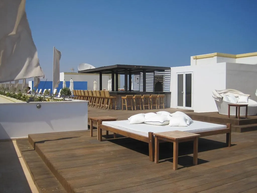 E-Hotel Larnaca Resort & Spa Perivólia Ciprus
